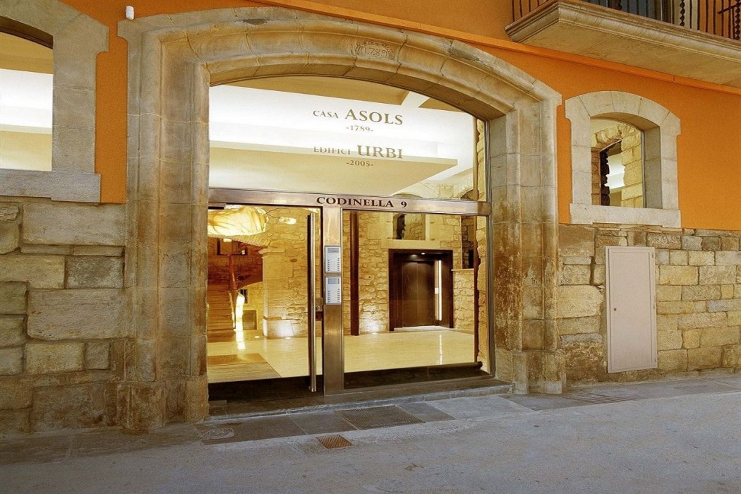 urbi apartments