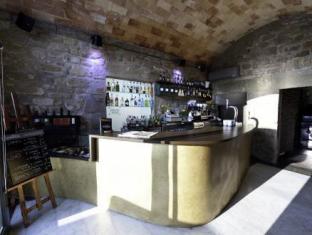 urbi apartments