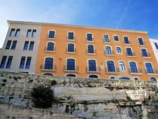 urbi apartments
