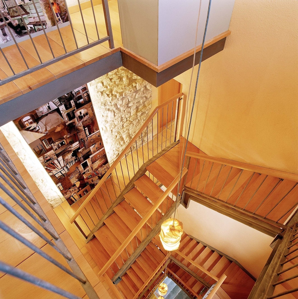 urbi apartments