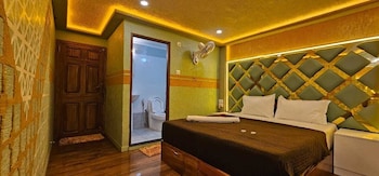 Anugraha Houseboats,,3.5 star