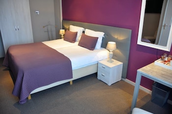 Hotel Restaurant De Eenhoorn,Middelburg>>Domburg,4 star