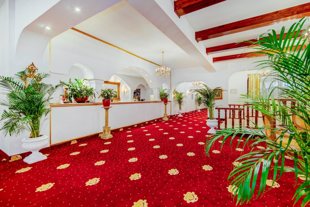 hotel aurelius imparatul romanilor