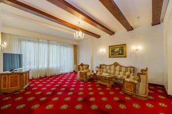 hotel aurelius imparatul romanilor