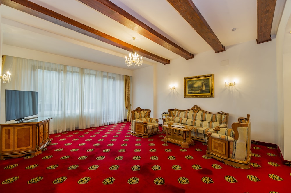 hotel aurelius imparatul romanilor