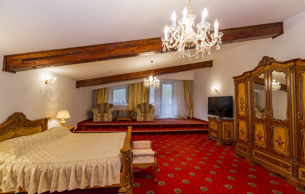hotel aurelius imparatul romanilor