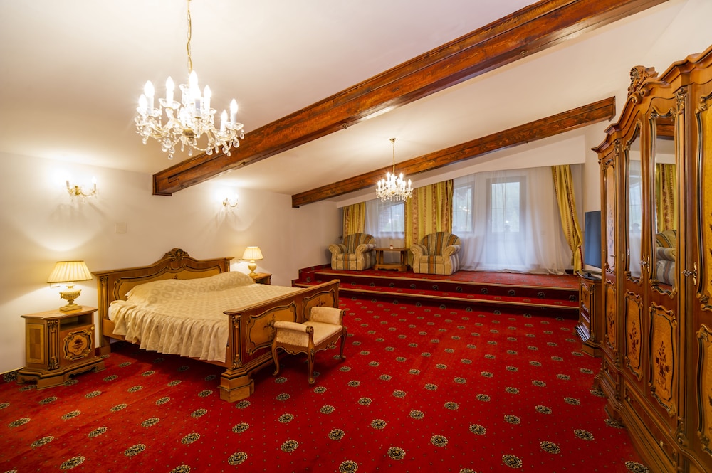 hotel aurelius imparatul romanilor