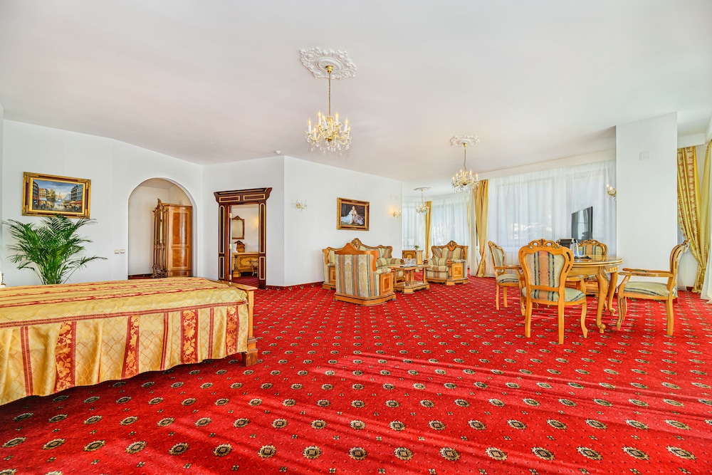 hotel aurelius imparatul romanilor