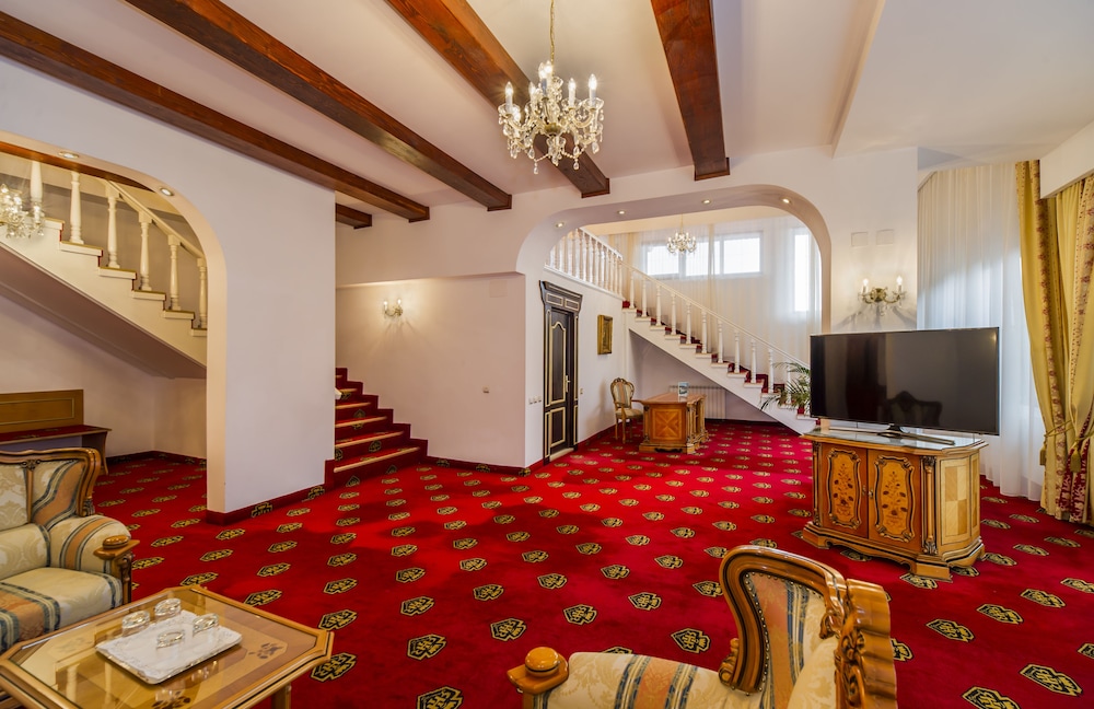 hotel aurelius imparatul romanilor