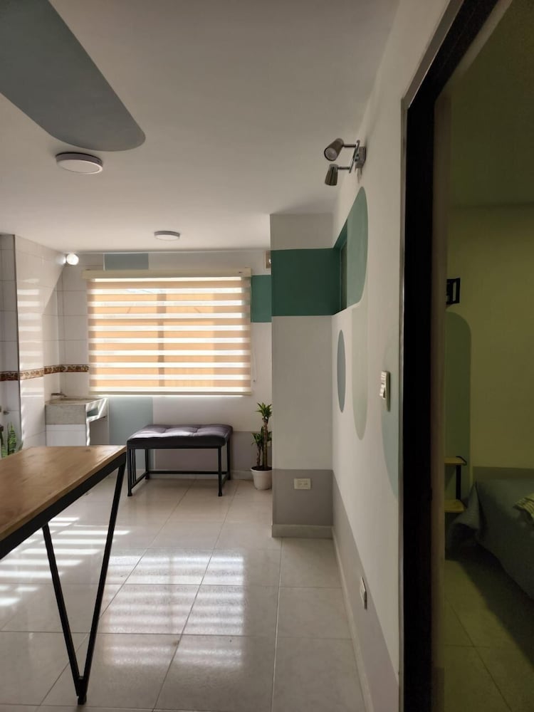 apartamentos y habitaciones
