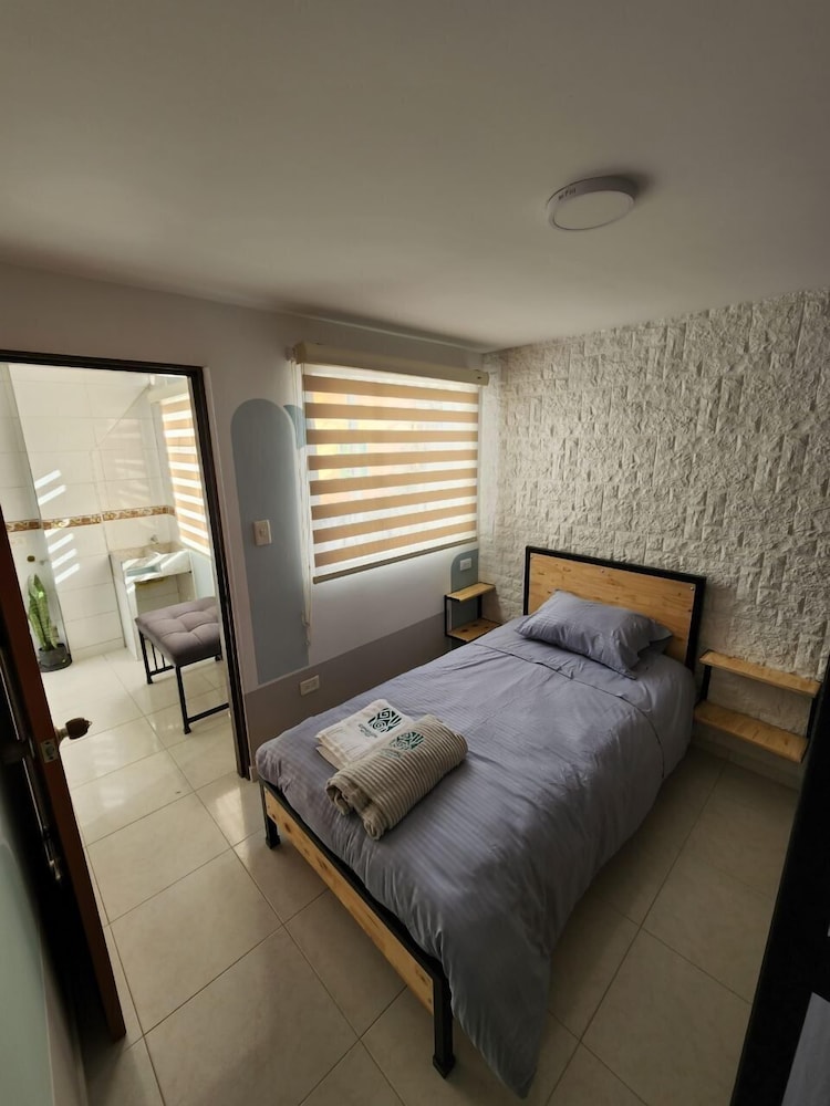 apartamentos y habitaciones