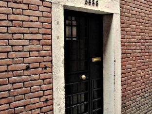 venice apartments