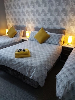 the vale hotel