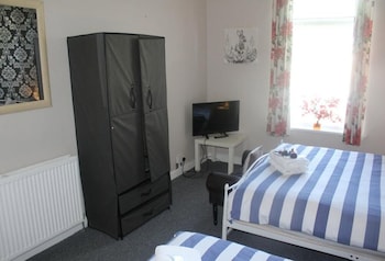 the vale hotel