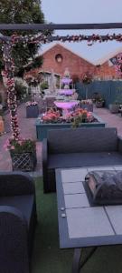 the vale hotel