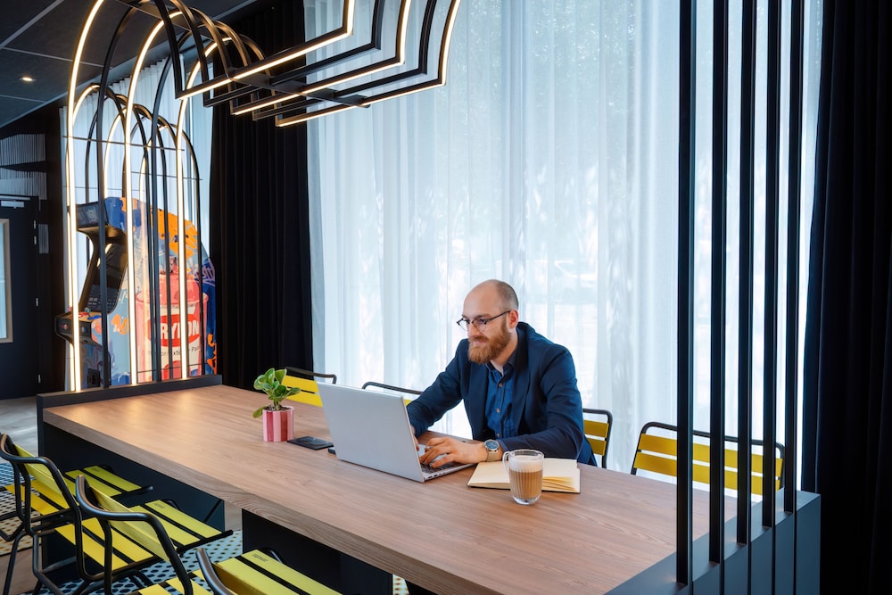 aparthotel adagio access rouen centre cathedrale