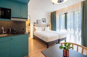 aparthotel adagio access rouen centre cathedrale