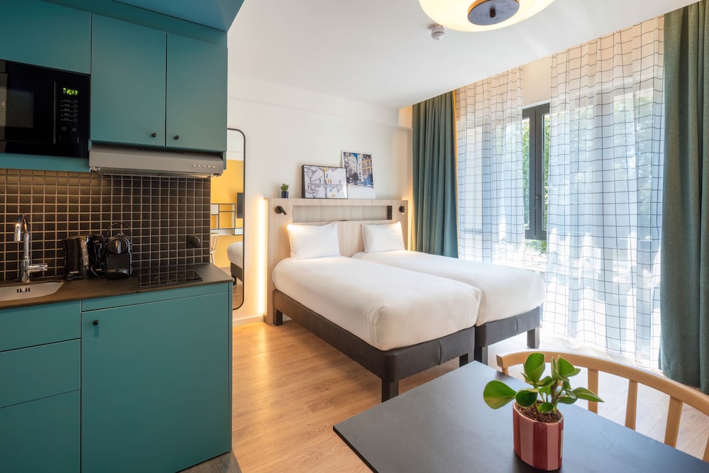 aparthotel adagio access rouen centre cathedrale