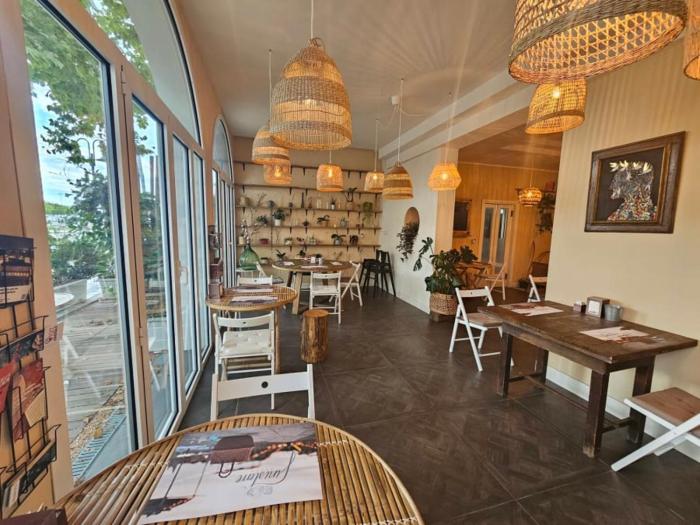 alba hotel