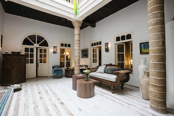 Riad  Emotion,Essaouira Airport>>Essaouira,3 star