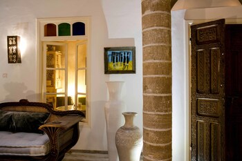 Riad  Emotion,Essaouira Airport>>Essaouira,3 star