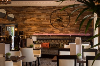 the devon hotel