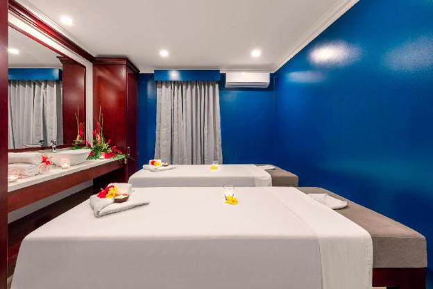 sheraton samoa aggie greys hotel and bungalows