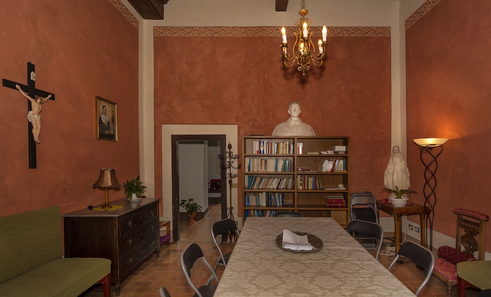 casa diocesana di lucca