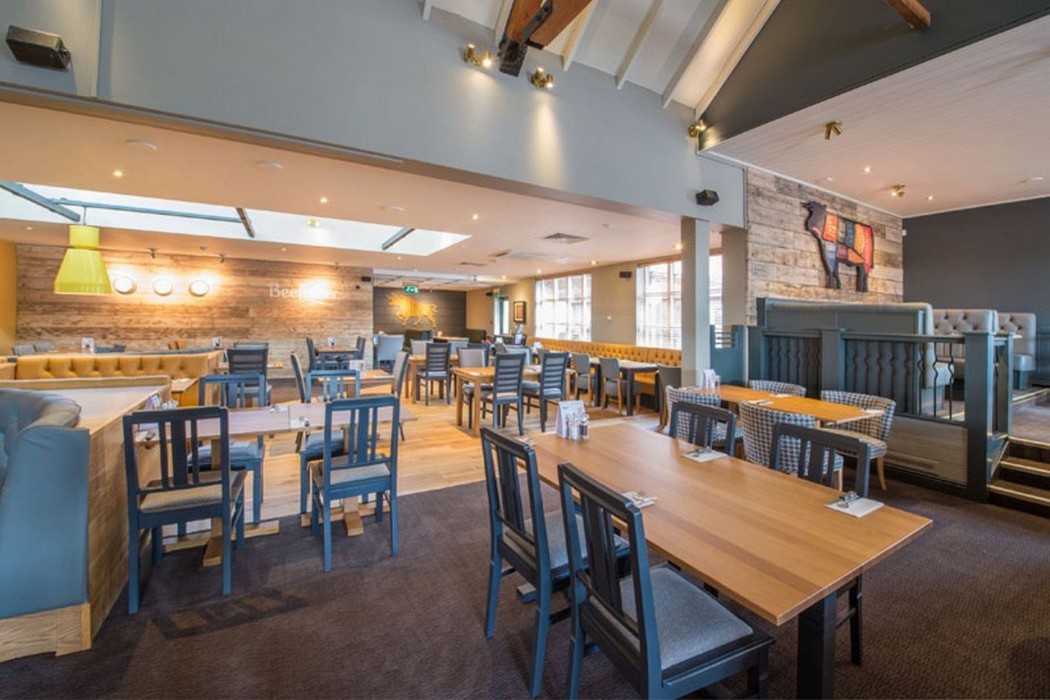 premier inn swindon west m4 j16