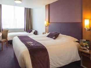 premier inn slough