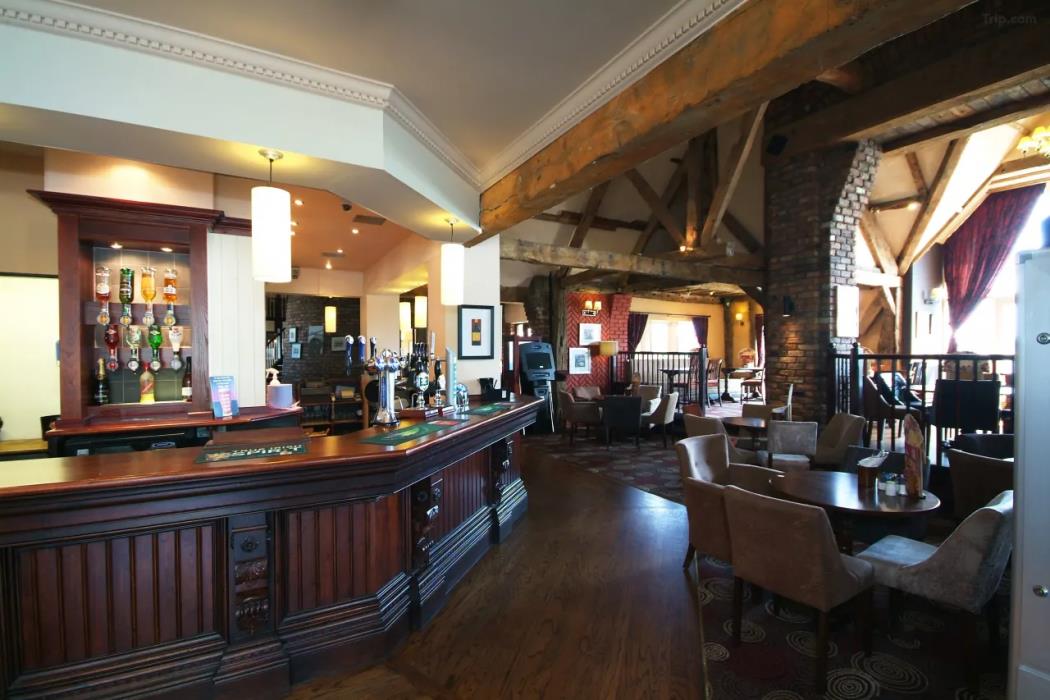 premier inn milton keynes south