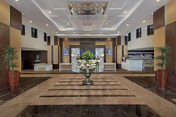 ezdan hotel