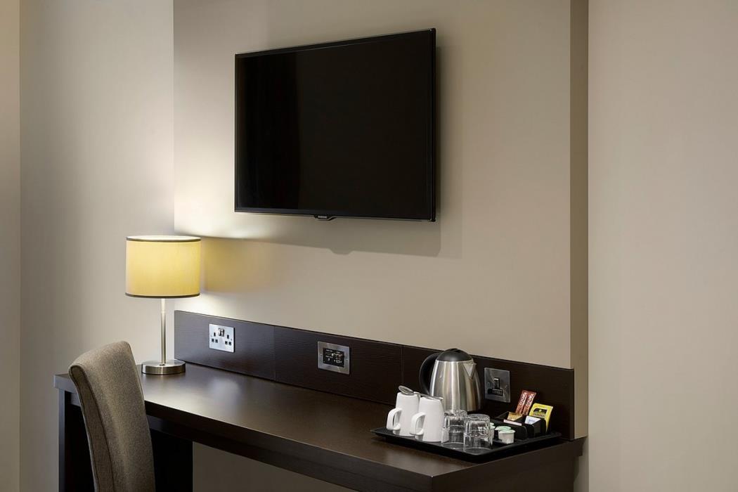 premier inn manchester swinton