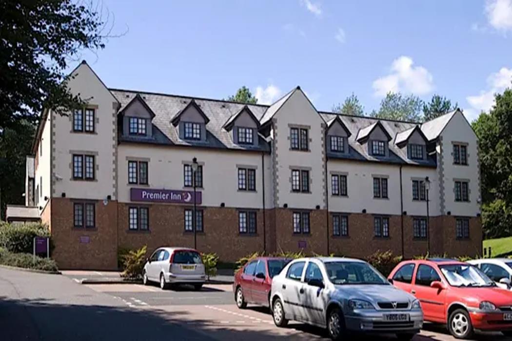premier inn glasgow bearsden