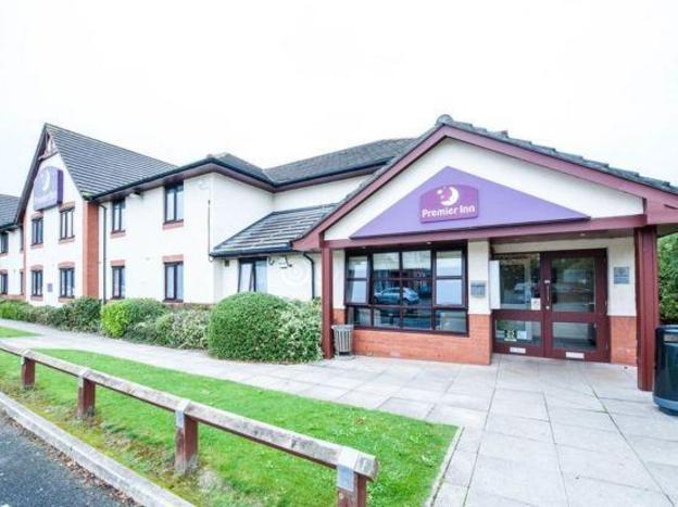 premier inn carlisle m6 jct42