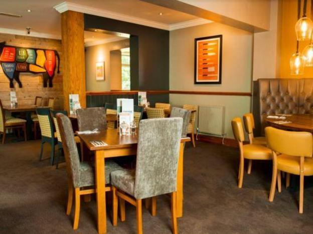 premier inn carlisle m6 jct42