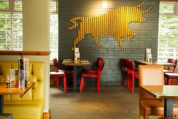 premier inn carlisle m6 jct42