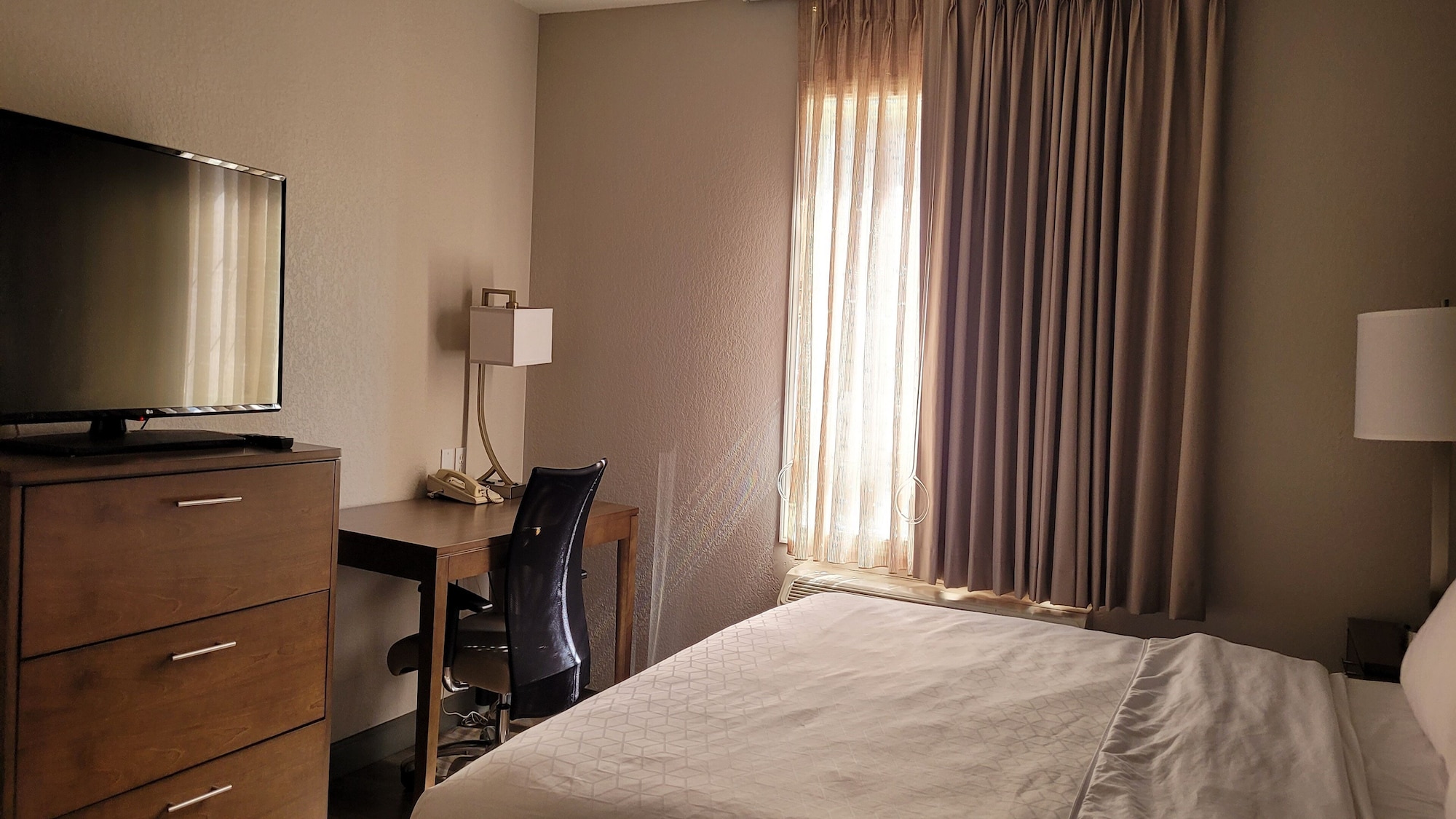 staybridge suites calgary airport by ihg