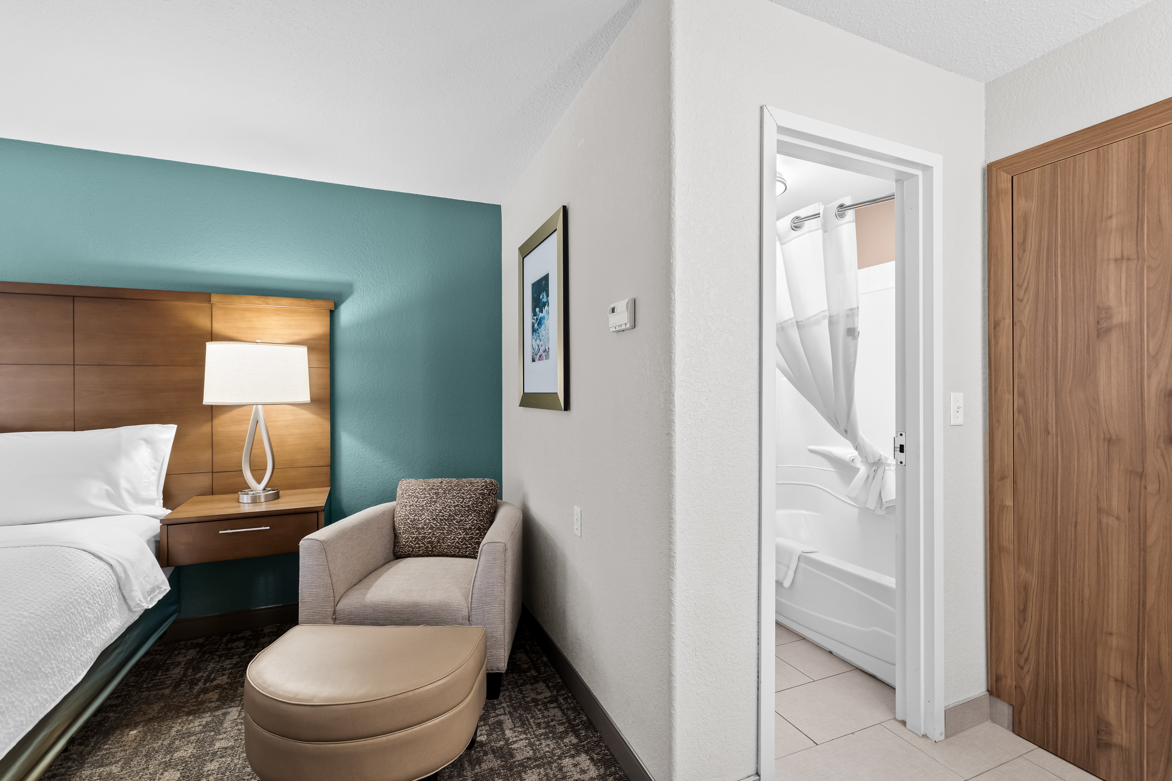 staybridge suites calgary airport by ihg