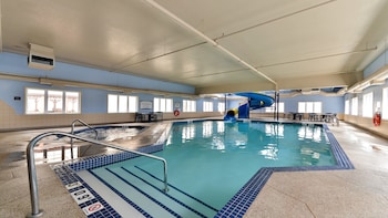 Staybridge Suites Calgary Airport By Ihg,Alberta>>Calgary,3 star