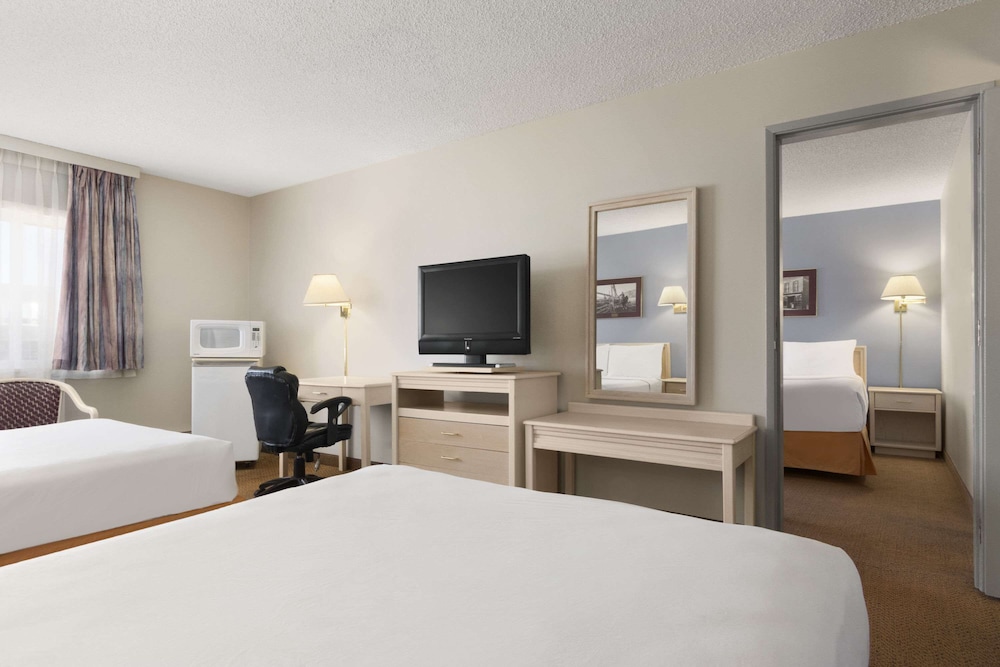 travelodge by wyndham calgary south