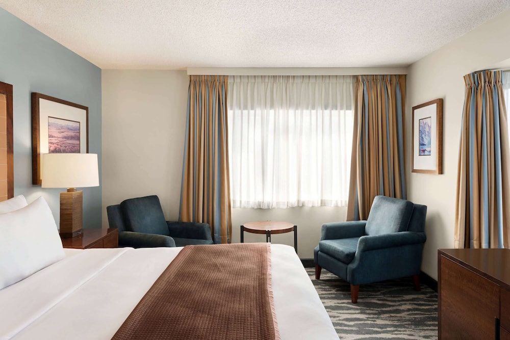 travelodge by wyndham calgary south