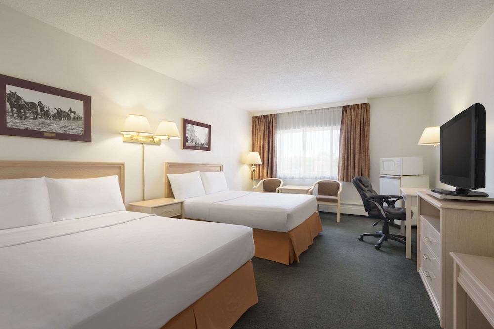travelodge by wyndham calgary south