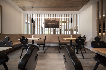 alpinhotel vajolet adults only