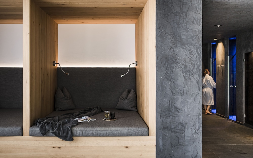 alpinhotel vajolet adults only