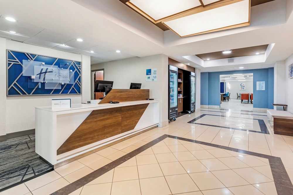 holiday inn express and suites camden i20 hwy 521