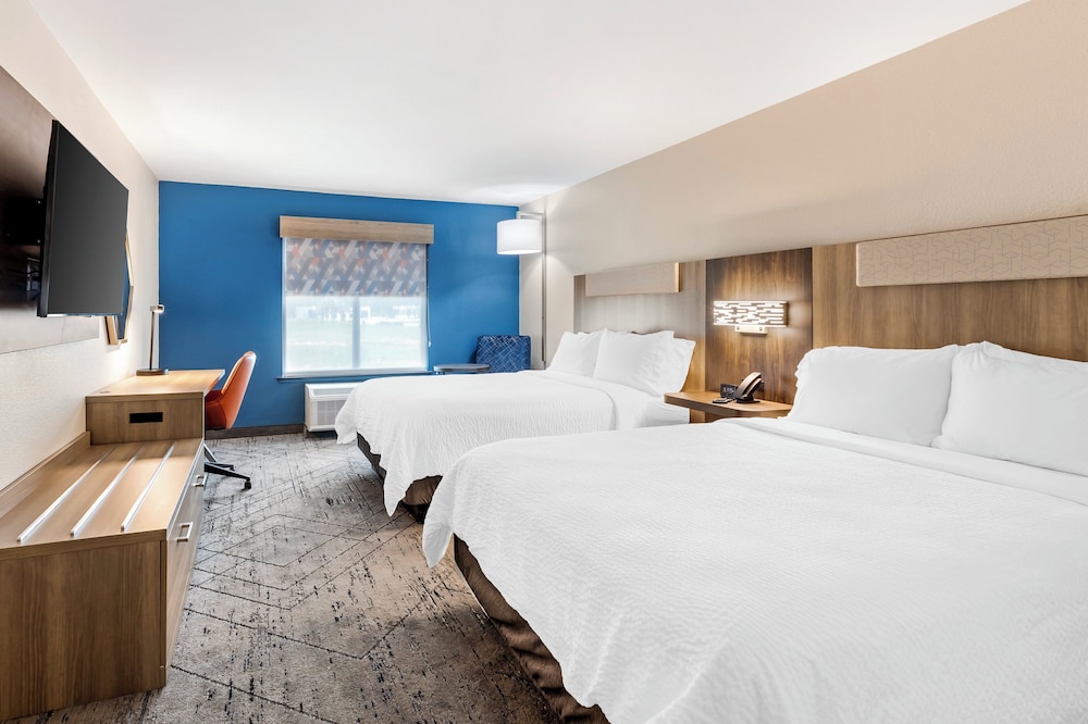 holiday inn express and suites camden i20 hwy 521