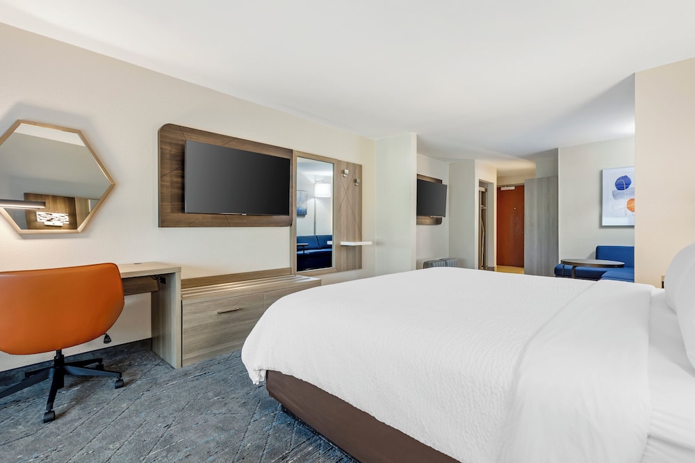 holiday inn express and suites camden i20 hwy 521