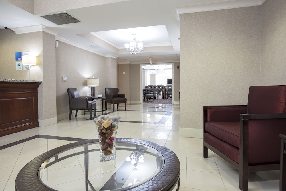 holiday inn express and suites camden i20 hwy 521