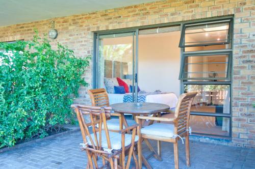 overmeer guest house